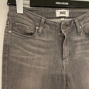 PAIGE Skinny DENIM. Grey, classics